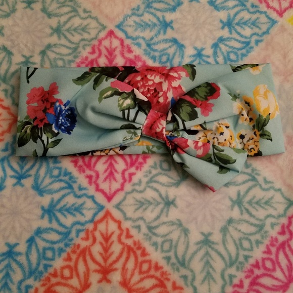 Girls outfit - Picture 6 of 8